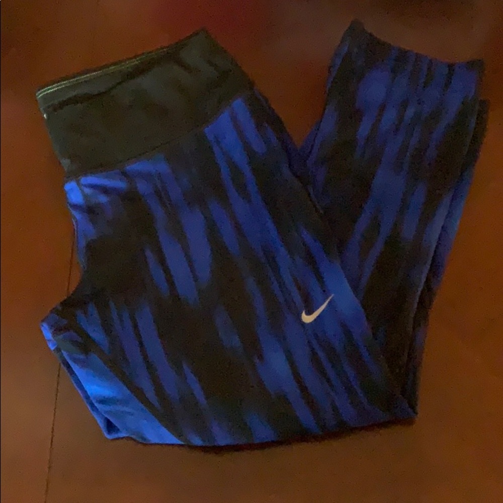 Nike leggings